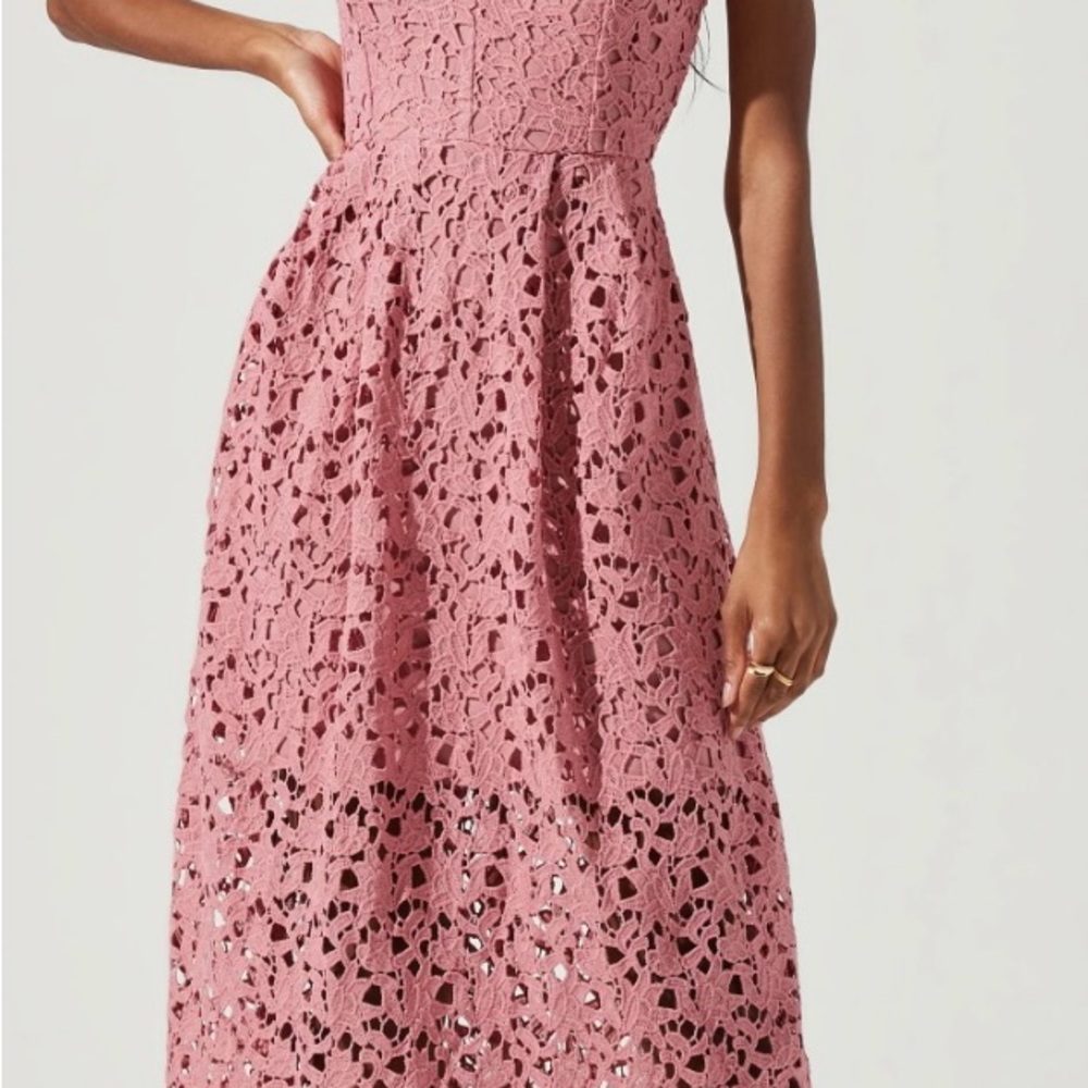 Astr Pink Lace Midi Dress